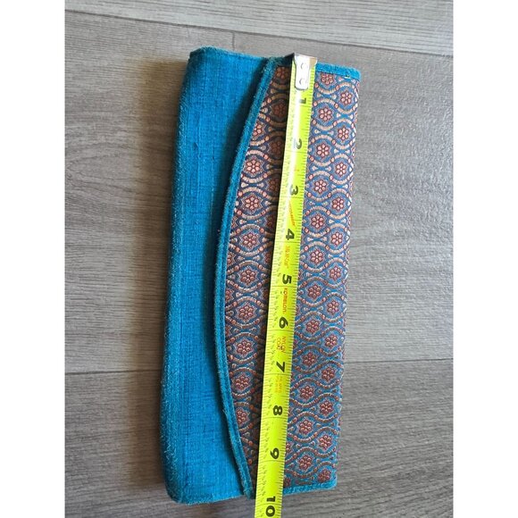 Colorful Kurta Company Womens Clutch Purse Geometric Design & Magnetic Closure - Picture 6 of 7